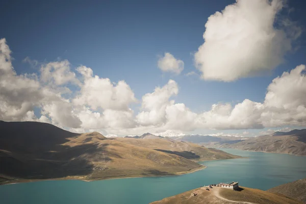 Camino Sinuoso Través Montaña Tibet China — Foto de Stock