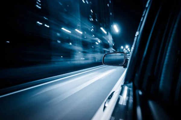 Vista Desde Lado Del Coche Que Vuelta Esquina Movimiento Borroso —  Fotos de Stock