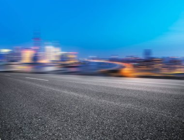 Temiz çevre yolu ile shanghai dönüm noktası arka plan.