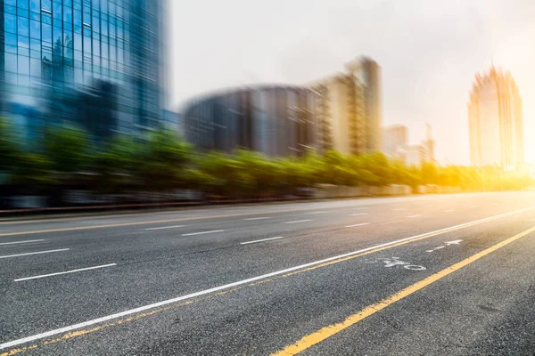 清洁的城市 快速城市交通之路 — 图库照片