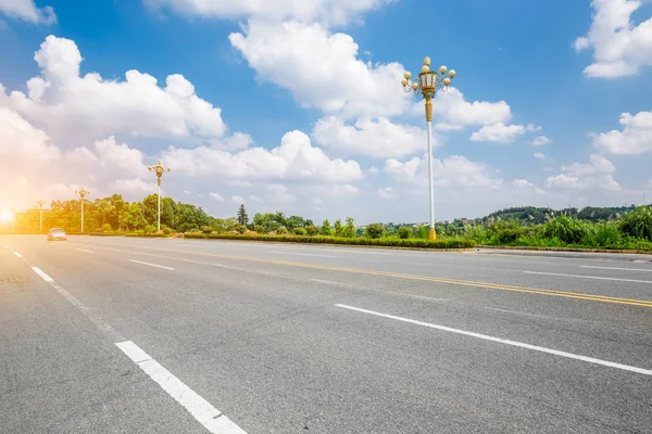 Rodovia Ponte Moderna Cidade Azul Tonificado — Fotografia de Stock