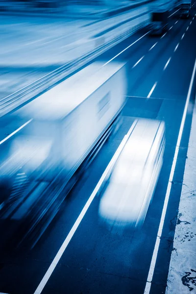 Bewegung Verschwommen Lkw Auf Einer Autobahn Autobahn Schnellstraße — Stockfoto