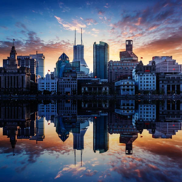 Pôr Sol Sobre Skyline Shanghai China Fotos De Bancos De Imagens Sem Royalties