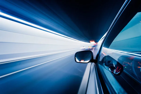 Vista Desde Lado Del Coche Que Vuelta Esquina Movimiento Borroso — Foto de Stock