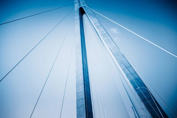 Чиста Автомагістраль Сучасним Мостом Китаю — стокове фото