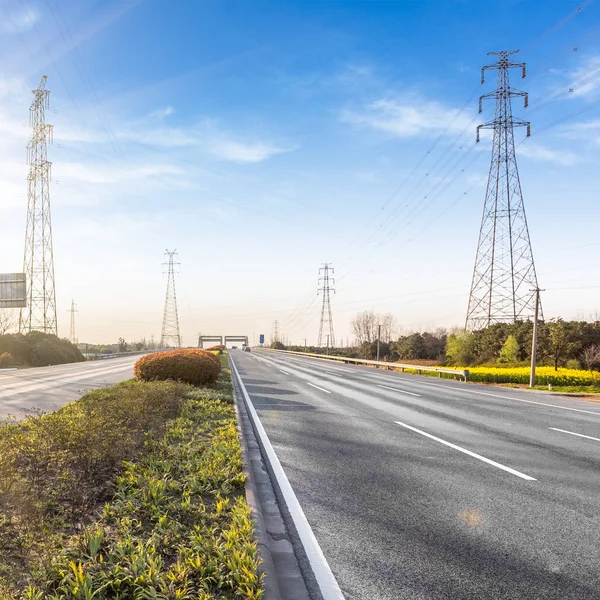 Empty Highway Blue Toned Images — Stock Photo, Image