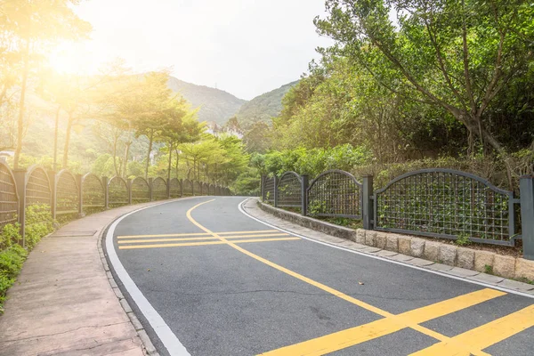 Straße Schlängelt Sich Durch Berg China — Stockfoto