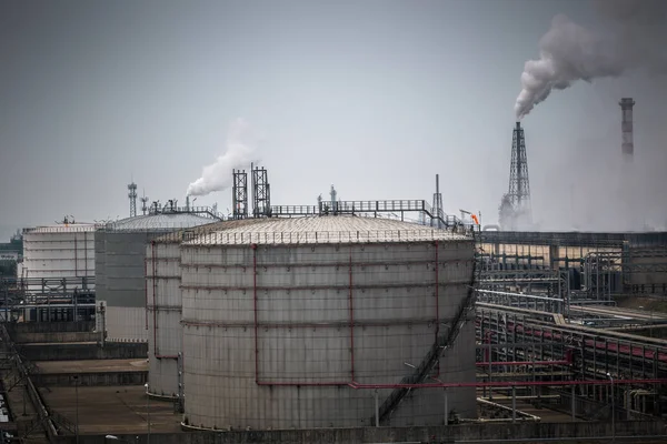 Химический Завод Тонированные Ямгес Чжайцзян Китай — стоковое фото