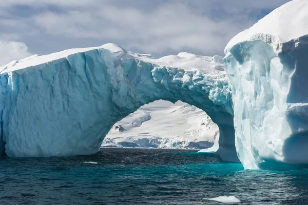 Путешествуйте Исследовательском Корабле Изучение Климатических Погодных Изменений Антарктиде Снег Лёд Лицензионные Стоковые Изображения