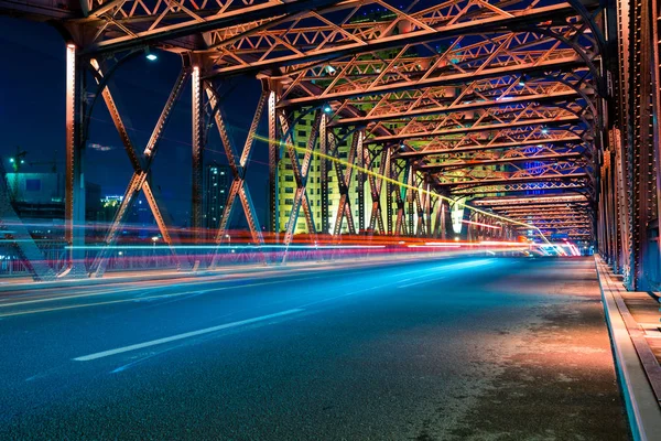 Feux Circulation Nocturne Intérieur Pont Jardin Chine Shanghai — Photo