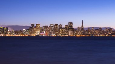 San Francisco manzarası, gece, ABD.