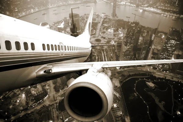 Airplane Take City Night — Stock Photo, Image