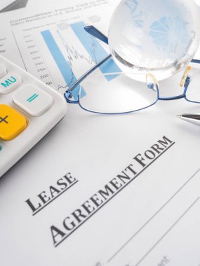 kavram arka plan tablosundaki maddeleri ile.