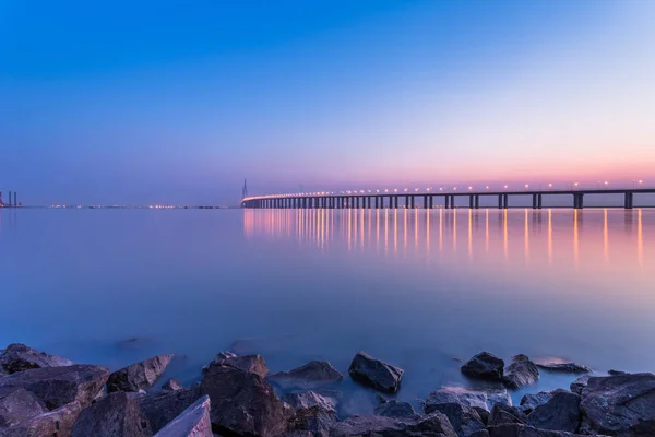 Hermosa Escena Crepuscular Con Puente Sutong Fondo China —  Fotos de Stock
