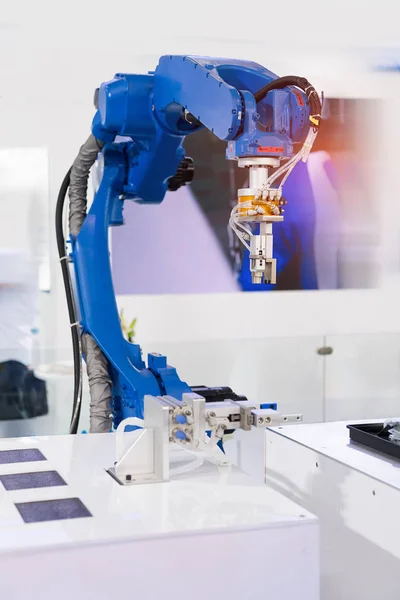 Endüstriyel Üretim Tesisi Akıllı Fabrika Sanayi Konsept Robot Makine Aleti — Stok fotoğraf