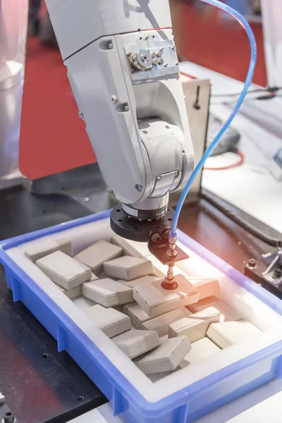 Montaj Fabrikasında Çalışmaya Hattı Otomatik Robot Akıllı Fabrika Sanayi Konsept — Stok fotoğraf