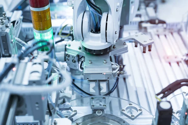 Roboter Pneumatische Kolbensauganlage Auf Industriemaschine Automatisierung Druckluft Fabrikproduktion — Stockfoto