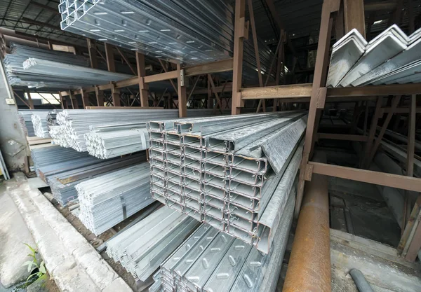 Steel Angle Rack Shop — Stock Photo, Image