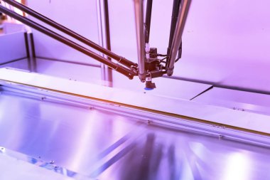 endüstriyel üretim tesisi, akıllı fabrika sanayi 4.0 konsept robot makine aleti.