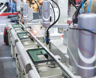 Zenginlik fabrikasındaki robotik görüş sensör kamera sistemi