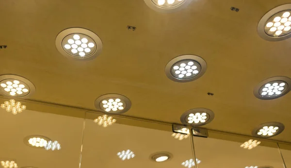 Lumière Led Pour Espace Exposition Éclairage — Photo