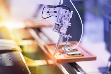 demir ipuçları, lehimleme ve derleme pcb kurulu üretim otomatik lehimleme