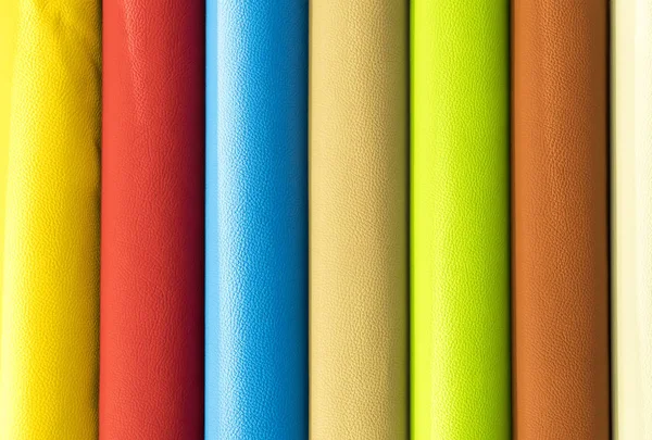 Kolorowe Tło Wielu Próbek Garbowanych Skór Sprzedaż Garbarni Specjalizującej Się — Zdjęcie stockowe