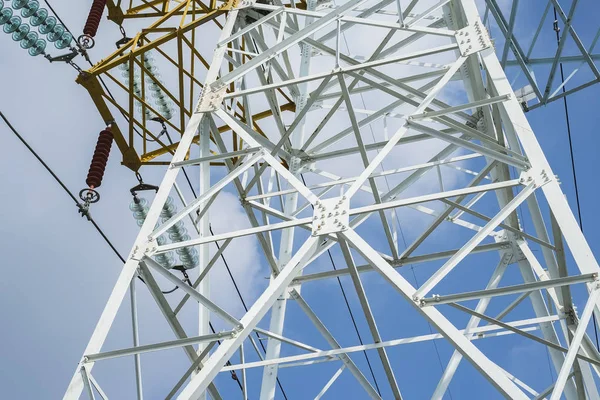 High voltage electric transmission tower — Stock Photo, Image