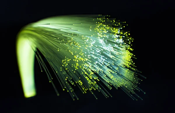 Fiber optic zobrazení data nebo internetové komunikační koncept — Stock fotografie