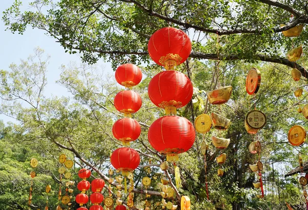 Tradition decoration lanterns of Chinese,calligraphy on coin tra — Stock Photo, Image