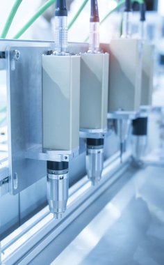 Robotik ve otomasyon sistem denetim uygulamasında ro otomatikleştirmek