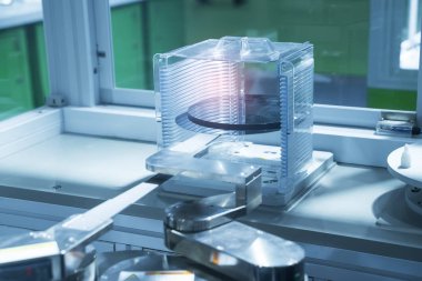 Otomasyon sistemi kontrolü ile Silikon Gofret ler ve Mikrodevreler 