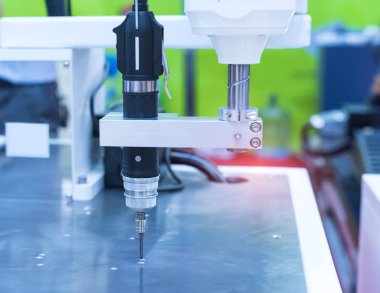 Robot matkap tezgahları, Mobil Sanayi üretim faktörü