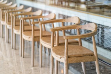 Ahşap yemek odası sandalyeleri Satır