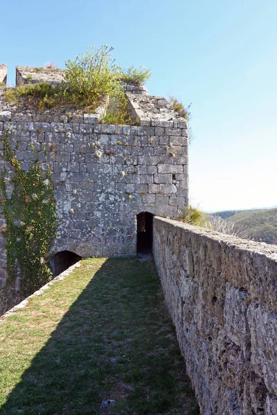 Parte Fortaleza Knin Segunda Maior Fortificação Militar Europa Cidade Knin — Fotografia de Stock