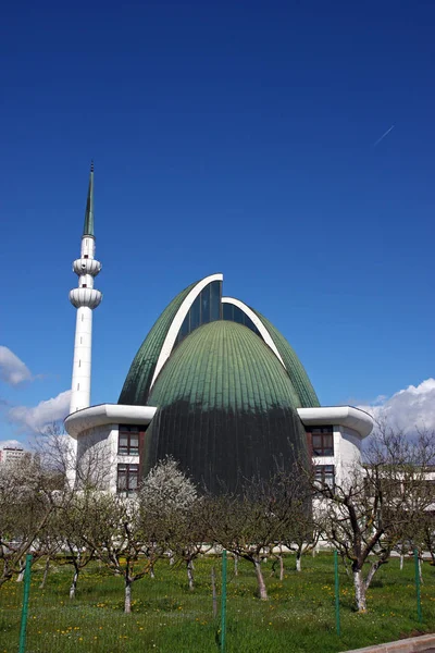 Cami Minare Zagreb Ile Slam Merkezi — Stok fotoğraf