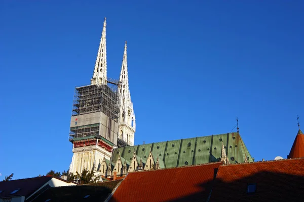 Zagreb Domkyrkans Torn Återuppbyggnaden — Stockfoto