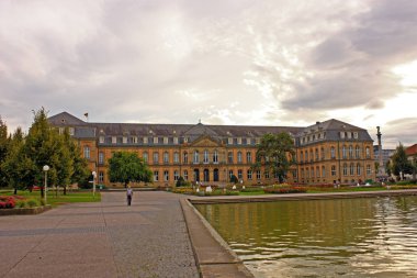 Suttgart, Almanya-14 Eylül 2010: New Palace at Schlossplatz 18. yüzyıl Barok Sarayı, Stuttgart