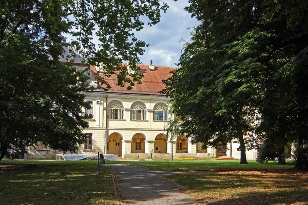 Pejacevic Kasteel Virovitica Thuisbasis Van Het Gemeentemuseum Virovitica Kroatië — Stockfoto