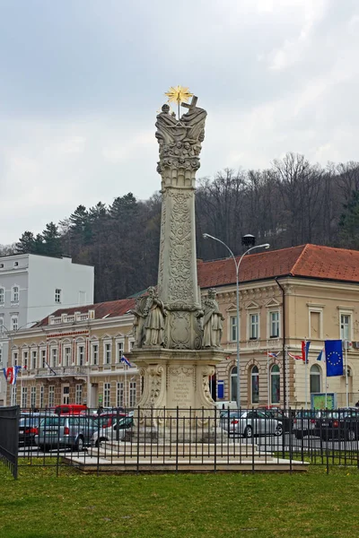 Pozega Croacia Marzo 2018 Monumento Plaga Columna Votiva Situada Centro — Foto de Stock