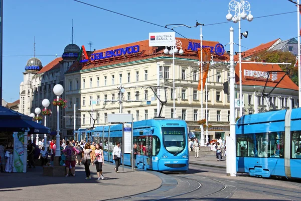 Zagreb Kroatien September 2012 Visa Ban Jelacic Square Stadens Torget — Stockfoto