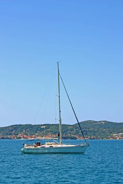 Vista de un yate — Foto de Stock