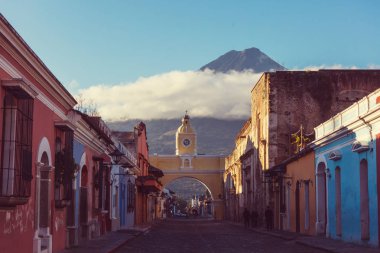 Antigua Guatemala şehrindeki sömürge mimarisi, Orta Amerika, Guatemala