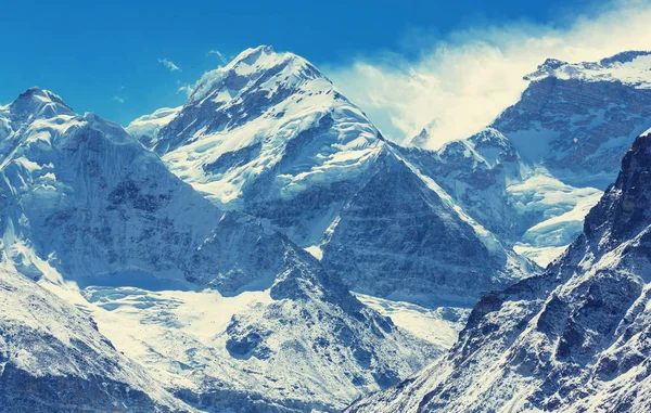 Dağların manzarası, Kanchenjunga Bölgesi, Himalayalar, Nepal.