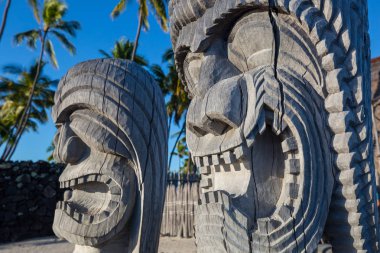 Ki'i Pu'uhonua O Honaunau Milli Tarih Parkı, büyük ada, Hawaii içinde ahşap Tiki