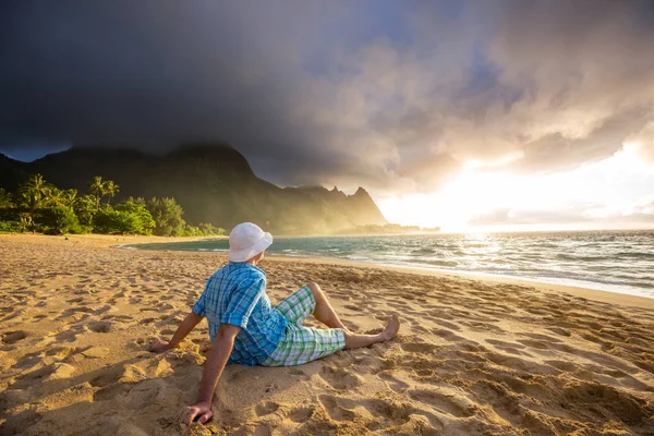 Belle Scène Tunnels Beach Sur Île Kauai Hawaï États Unis — Photo