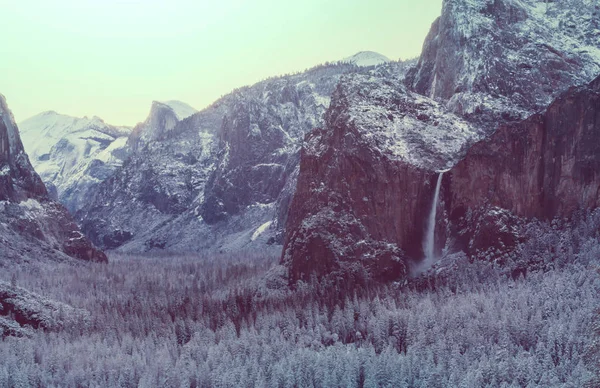 Beaux Paysages Début Printemps Dans Parc National Yosemite Yosemite États — Photo