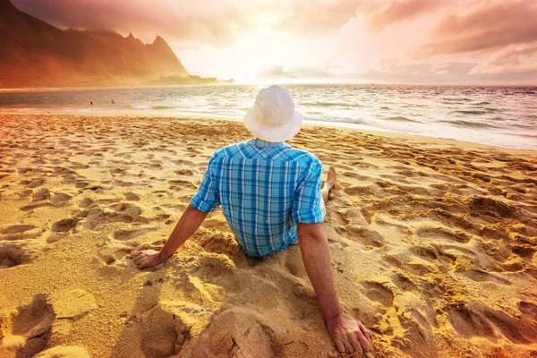 Mooie Scène Tunnels Beach Het Eiland Kauai Hawaii Verenigde Staten — Stockfoto