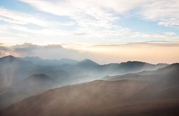 Piękna Scena Wschodu Słońca Wulkanie Haleakala Wyspa Maui Hawaje — Zdjęcie stockowe