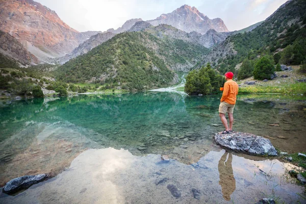 Hermoso Lago Sereno Las Montañas Fann Rama Pamir Tayikistán —  Fotos de Stock